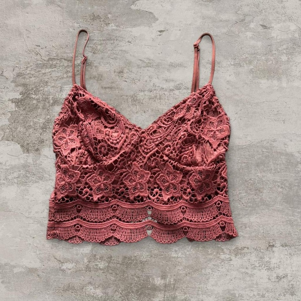 mauve lace crop top